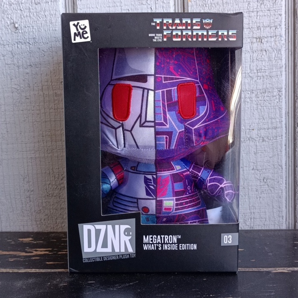 DZNR Transformers Megatron Plush